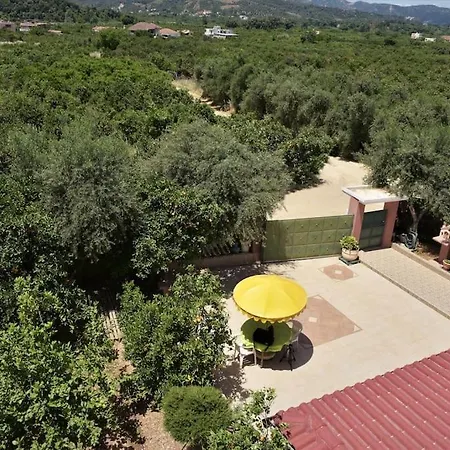 Argyro Apt - Spacious 3bd In Peaceful Village *