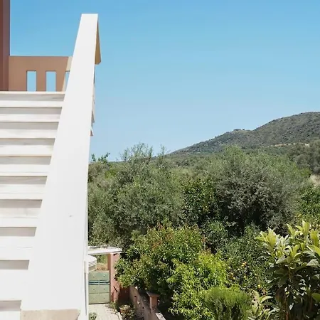 Lägenhet Argyro Apt - Spacious 3bd In Peaceful Village