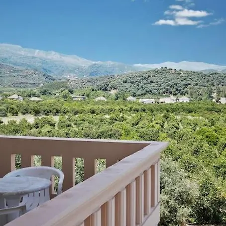 Argyro Apt - Spacious 3bd In Peaceful Village Daire Hanya